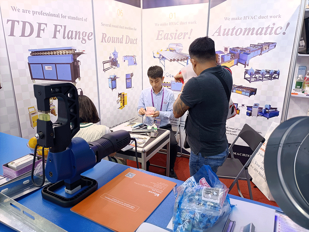 第134屆廣交會(huì)國外客戶現(xiàn)場付設(shè)備定金